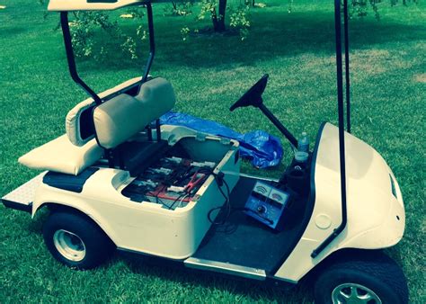 Golf Cart Batteries: A Comprehensive Guide to Choosing the Right One - GARAGE