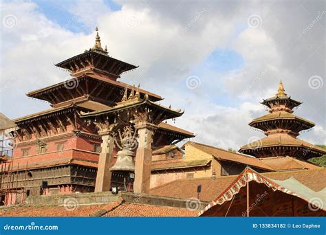 The Impressive Architecture of Patan Durbar Square Stock Photo - Image of khrisna, earthquake ...