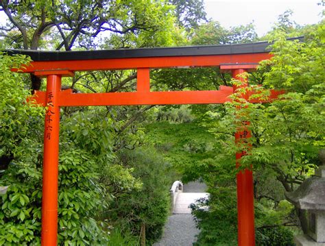 Kyoto Shrine by lyric1459 on DeviantArt