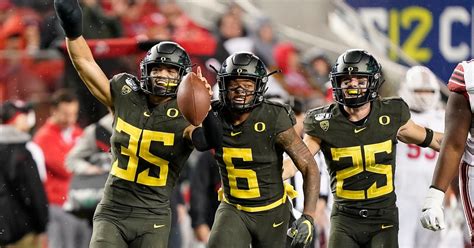 Utah State football announces three game series with Oregon, with Ducks visiting Logan in 2028