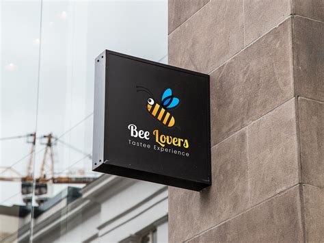 Bee Lovers T-shirt, Logo Design & Branding on Behance