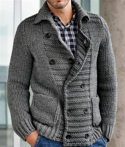 Dziana Moda: Męskie swetry na drutach