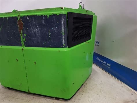 SHEETMETAL - Deutz fahr DX 6.61A | Koop van der Wal