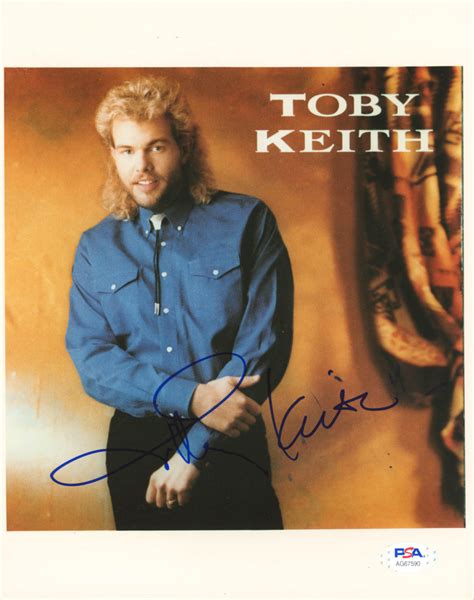 Toby Keith Signed 8x10 Photo (PSA Hologram) | Pristine Auction