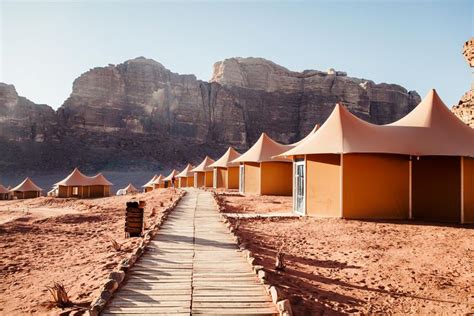 Glamping in Jordan: The best Wadi Rum desert camp | Wadi rum, Wadi, Rum