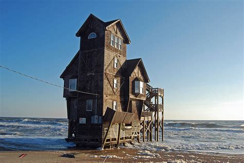 Pin by Elizabeth Johnson on Future Home. | Rodanthe, House by the sea, Ocean view