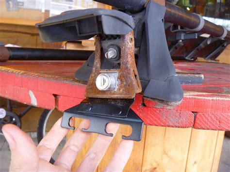 Installing a Yakima Roof Rack - Wilderness Voyageurs