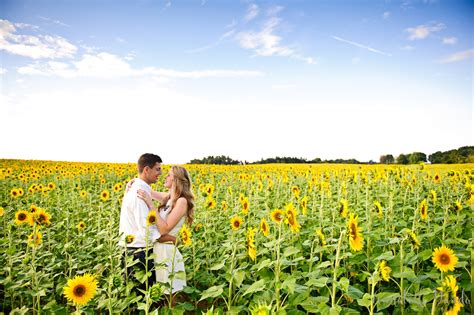 Sunflower Wedding: 10 Awesome Tips | Her Beauty | Page 5