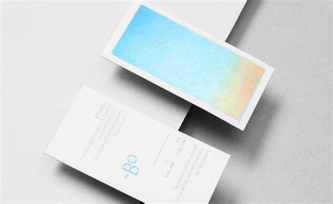 10 Fantastic Examples of Business Cards with Holographic Effects