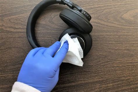 How Often Should You Clean Your Headphones – Ear Rockers