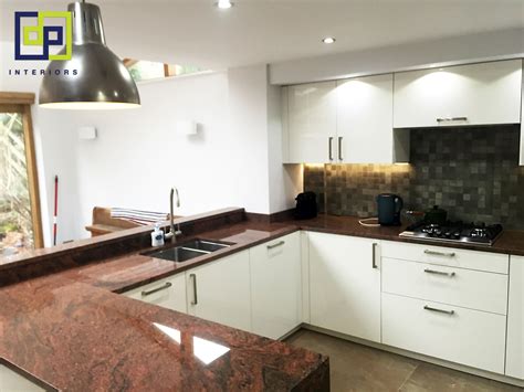 red granite kitchen finished | Granite countertops, Granite kitchen, Granite countertops colors
