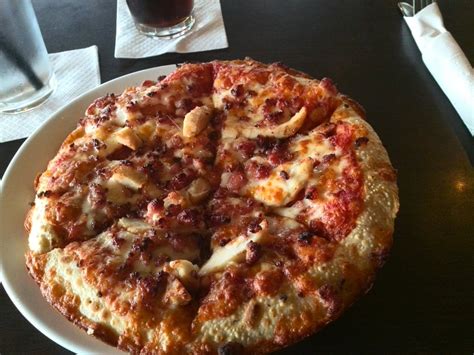 Pizza Hotline / Cafe 22 - Pizza - 130 Provencher Blvd, Winnipeg, MB ...