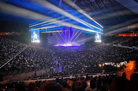 A-lin's Singapore Indoor Stadium show signals return to large-scale concerts | The Straits Times