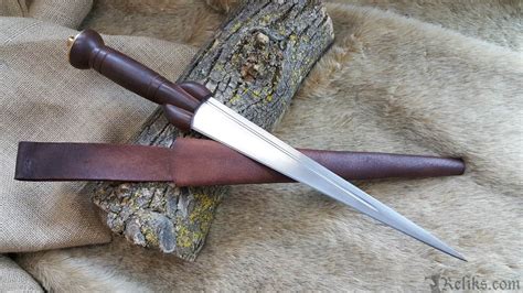 Scottish Dirk - Ballock Dagger - Functional Daggers at Reliks.com