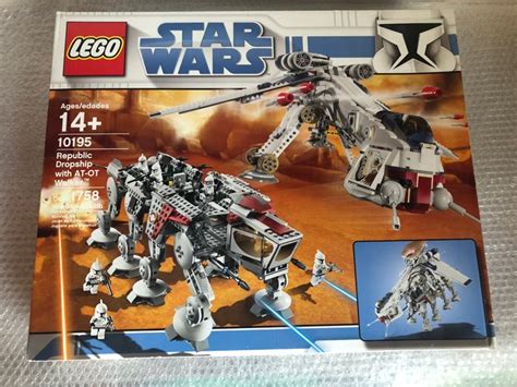 LEGO - Star Wars - 10195 - Nave espacial Republic AT-OT - Catawiki