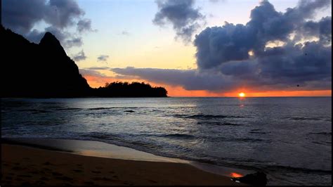 Tunnels Beach Sunset - YouTube