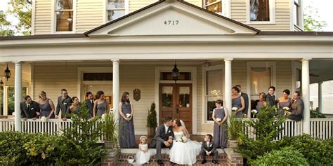 Alexander Homestead Weddings Weddings | Get Prices for Wedding Venues