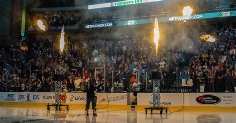 Icemen Win Home Opener | Jacksonville Icemen