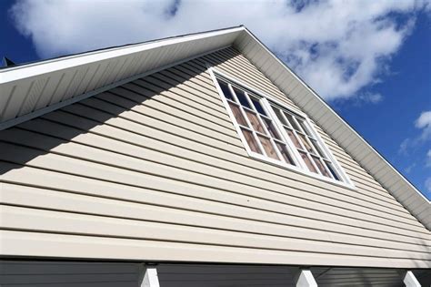 5 Reasons Why Insulated Siding Is a Great Choice - Advantage Construction