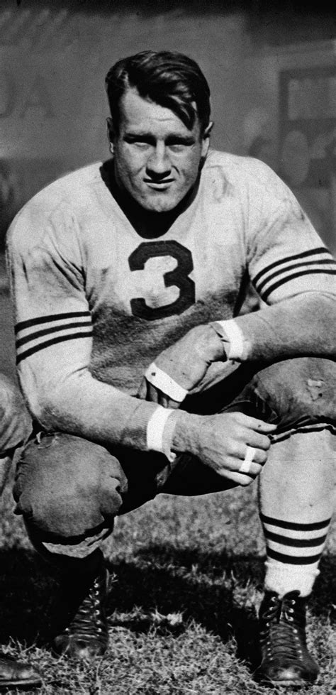 Bronko Nagurski | Chicago bears pictures, Bears football, Chicago bears