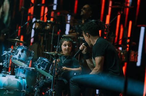 Fonseca's Son Agustin Plays Drums & Other Surprises at Miami Concert