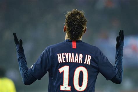 Anonymous Relative Reveals What PSG Has to Do to Keep Neymar in Paris ...