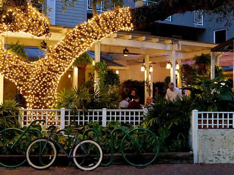 16 Best Seafood Restaurants in Miami for a Fresh-Caught Feast