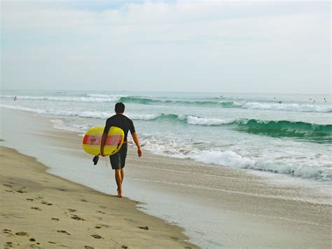 Try Surfing in Cocoa Beach, Florida | Stay In Cocoa Beach