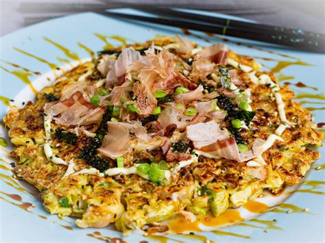 Osaka-Style Shrimp Okonomiyaki (Japanese Pancakes) | GradFood