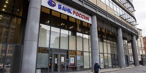 EU, U.K. Target Handful of Russian Banks in New Sanctions