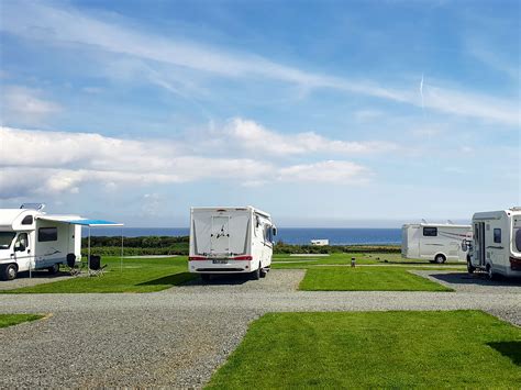 Campsites in Republic of Ireland from £13/nt - Pitchup