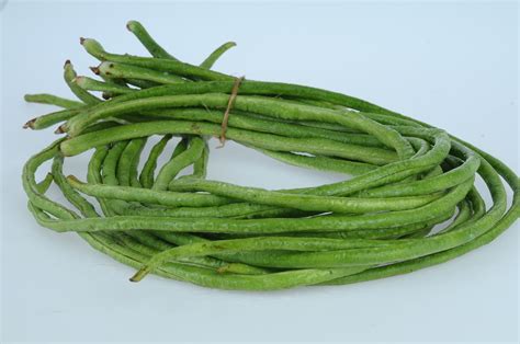 BEAN, YARD LONG CHINESE FRESH REF – 10 LB – Food Innovations