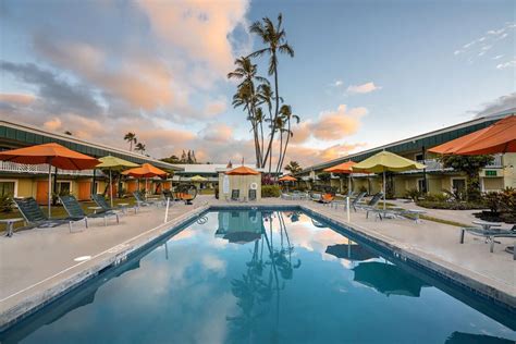 The 10 Coolest Hotels on Kaua'i for a Relaxing Island Escape