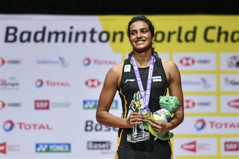 PV Sindhu scripts history, becomes first Indian to win gold in BWF ...