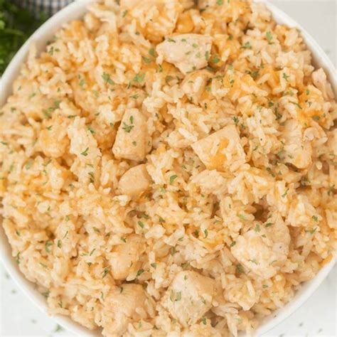 Instant Pot Chicken and Rice Recipe & VIDEO - 30 minutes dinner