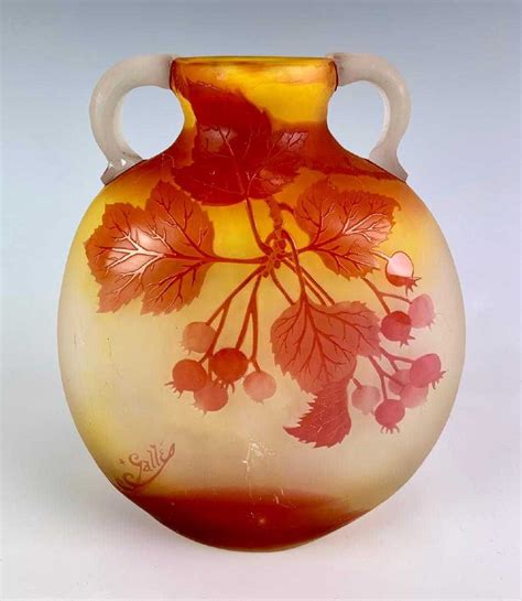 Galle Cameo Vase with Applied Handles C. 1900 - Mar 24, 2019 ...