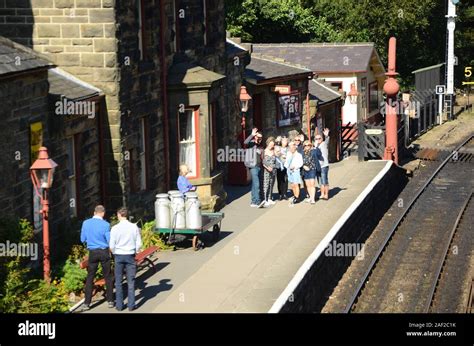 steam train at Goathland railway station Stock Photo - Alamy