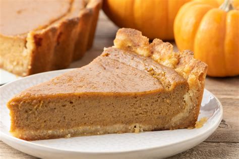 The Perfect Sugar Free Pumpkin Pie Recipe For Fall