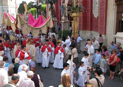 Father Julian's Blog: Corpus Christi procession