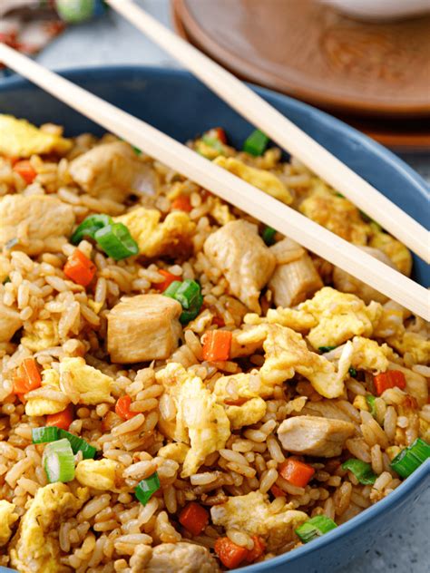 Air Fryer Chicken Fried Rice Recipe - Fork To Spoon