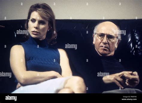 Cheryl hines larry david 2002 photo credit hi-res stock photography and images - Alamy