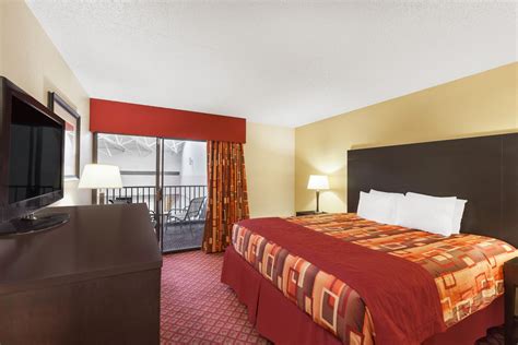 Wyndham Garden Stillwater | Stillwater, OK Hotels