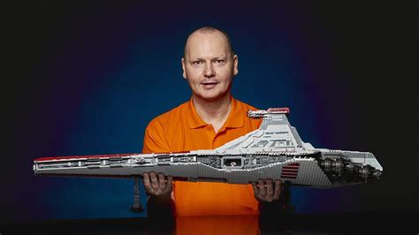 LEGO Star Wars 75367 Venator designer reveals UCS secrets