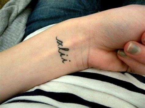 30 Cute Roman Numeral Tattoos - Hative