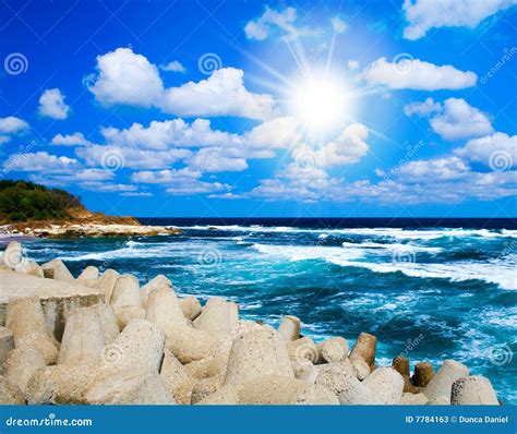 Summer Landscape: Sea Waves, Blue Sky And Sun Stock Photos - Image: 7784163