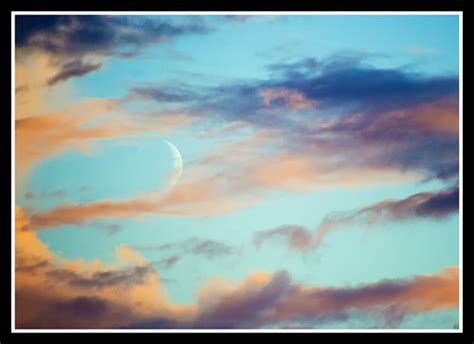 Crescent Moon and Clouds | Andy | Flickr