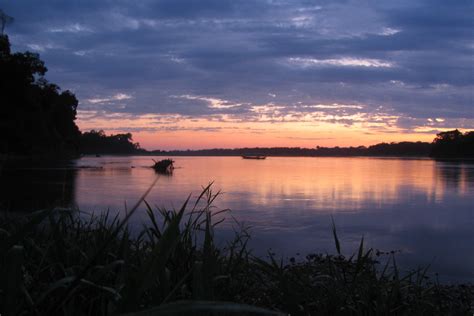 Raft the Tambopata - Amazonas Explorer