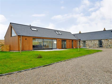 Luxury Lodges in Scotland with Hot tubs