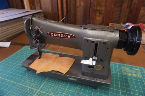 Consew 206RB-2 Walking Foot Sewing Machine - Used - Leatherworker.net