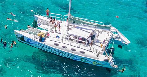 Sailing Fajardo Cays Catamaran Tour, Fajardo, Puerto-Rico | Tiqy